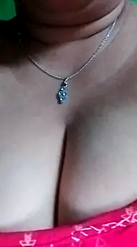 Snapshot of Rinki_Guptaa chatting on January 8, 2:46 pm Rinki Guptaa online show from January 8, 2:46 pm