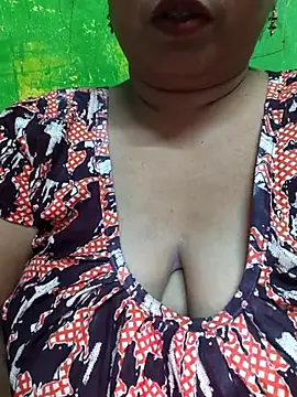 Snapshot of Rinki_Guptaa chatting on March 15, 6:43 pm Rinki Guptaa online show from March 15, 6:43 pm