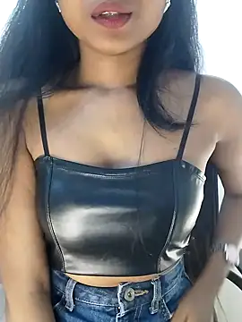 Snapshot of Rinika_67 chatting on May 27, 4:31 am Rinika 67 online show from May 27, 4:31 am