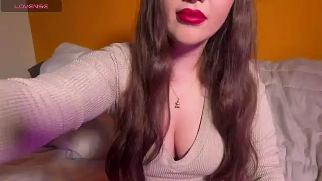 Elinatiranda online show from April 7, 7:20 am