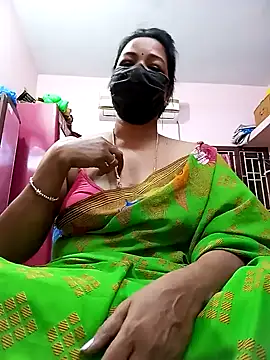 Snapshot of Tamil_sreelekha chatting on January 22, 5:06 pm Tamil sreelekha online show from January 22, 5:06 pm