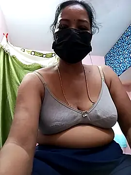 Snapshot of Tamil_sreelekha chatting on October 2, 5:25 am Tamil sreelekha online show from October 2, 5:25 am