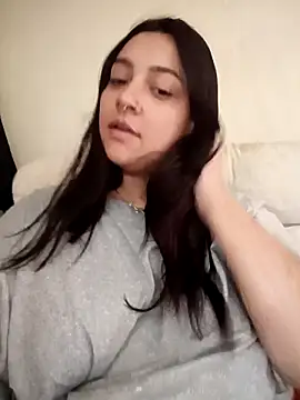 Snapshot of CORALINE_GREYM chatting on October 10, 3:22 pm CORALINE GREYM online show from October 10, 3:22 pm