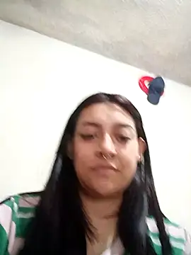 Snapshot of CORALINE_GREYM chatting on November 4, 7:40 am CORALINE GREYM online show from November 4, 7:40 am