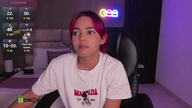 Snapshot of Cristal__adams chatting on September 19, 12:39 pm Cristal adams online show from September 19, 12:39 pm