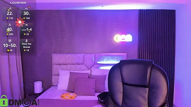 Snapshot of Cristal__adams chatting on November 5, 12:05 pm Cristal adams online show from November 5, 12:05 pm