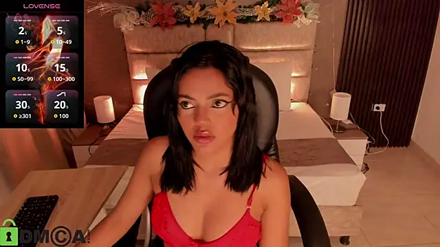 Snapshot of Cristal__adams chatting on November 29, 12:30 pm Cristal adams online show from November 29, 12:30 pm