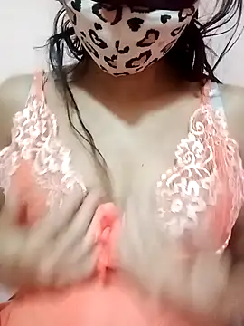 onisha online show from January 18, 8:10 am