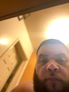 Snapshot of fatboyjayohh126 chatting on October 10, 5:06 am fatboyjayohh126 online show from October 10, 5:06 am