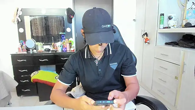jake willianss online show from May 14, 7:31 pm