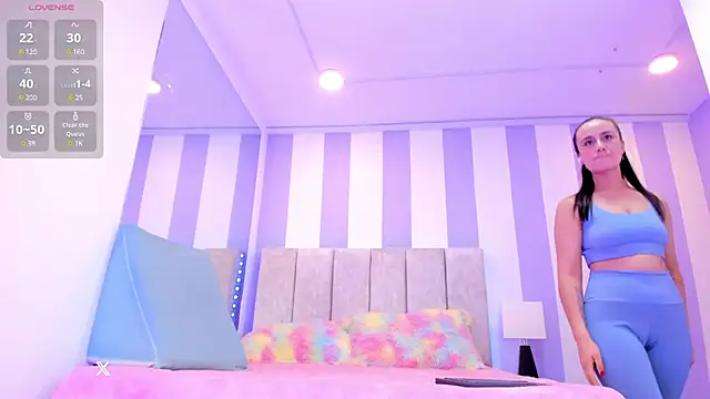 lila rush online show from December 10, 1:22 am