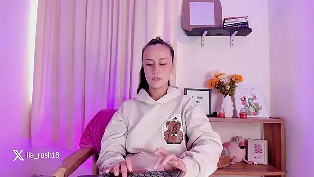 lila rush online show from September 9, 6:29 pm