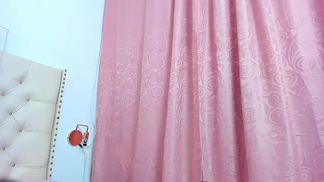 Kim Eli online show from January 23, 11:47 pm