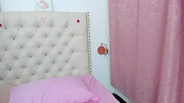 Kim Eli online show from March 9, 1:46 am