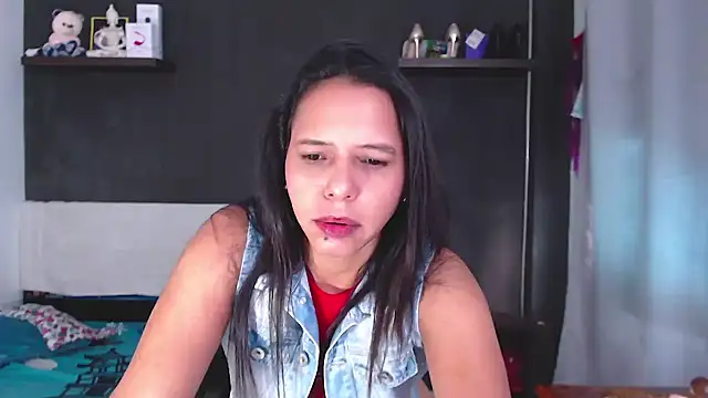 Snapshot of SusanLeroy chatting on June 15, 12:29 pm SusanLeroy online show from June 15, 12:29 pm