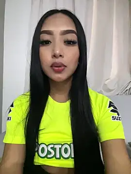 Snapshot of SOPHIACANDY19_ chatting on February 9, 1:11 am SOPHIACANDY19 online show from February 9, 1:11 am