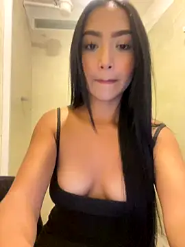 Snapshot of SOPHIACANDY19_ chatting on October 4, 10:41 pm SOPHIACANDY19 online show from October 4, 10:41 pm