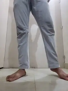 Snapshot of 77fuckerboy_ chatting on December 31, 3:23 am 77fuckerboy online show from December 31, 3:23 am