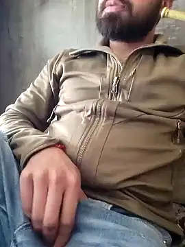 Snapshot of 77fuckerboy_ chatting on December 31, 6:48 am 77fuckerboy online show from December 31, 6:48 am