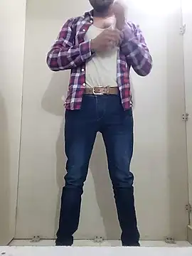 Snapshot of 77fuckerboy_ chatting on February 7, 6:03 am 77fuckerboy online show from February 7, 6:03 am