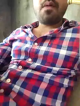 Snapshot of 77fuckerboy_ chatting on February 7, 9:05 am 77fuckerboy online show from February 7, 9:05 am