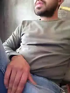 Snapshot of 77fuckerboy_ chatting on February 11, 9:09 am 77fuckerboy online show from February 11, 9:09 am