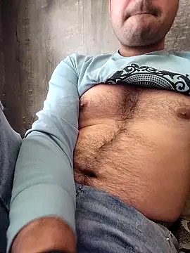 Snapshot of 77fuckerboy_ chatting on February 14, 8:10 am 77fuckerboy online show from February 14, 8:10 am