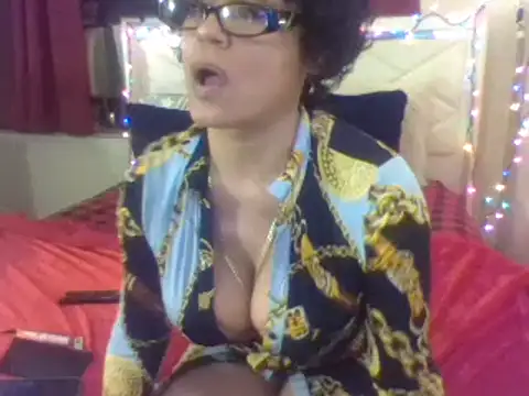 lachulalarubie online show from January 18, 5:52 am