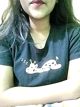 MISSQUEEN48 online show from January 21, 5:49 am