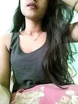 MISSQUEEN48 online show from February 24, 6:16 am