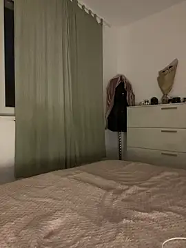 alexaandreea99 online show from December 15, 1:02 am