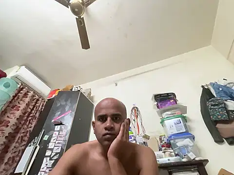 Snapshot of SammyChocolateIndian chatting on January 31, 1:56 pm SammyChocolateIndian online show from January 31, 1:56 pm