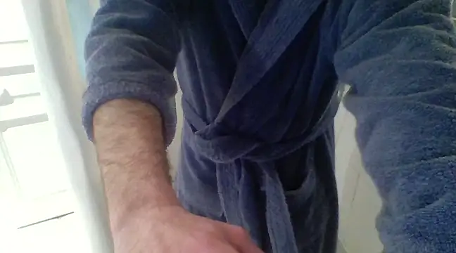 Snapshot of Ariete80s chatting on February 21, 6:59 pm Ariete80s online show from February 21, 6:59 pm