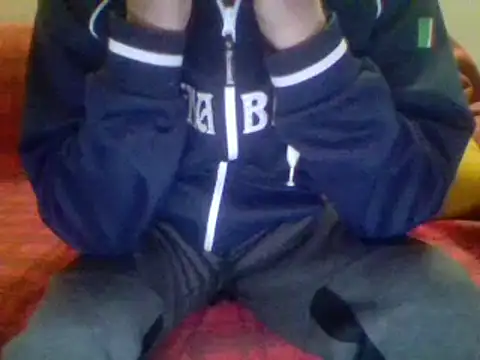 Snapshot of Ariete80s chatting on March 19, 9:37 pm Ariete80s online show from March 19, 9:37 pm