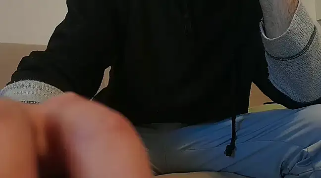 Snapshot of NATURALS2023 chatting on February 13, 2:09 pm NATURALS2023 online show from February 13, 2:09 pm