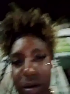 Snapshot of pretinhanovinha chatting on January 16, 5:22 am pretinhanovinha online show from January 16, 5:22 am