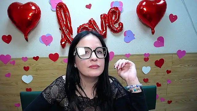 TayaBoret online show from February 2, 9:45 pm