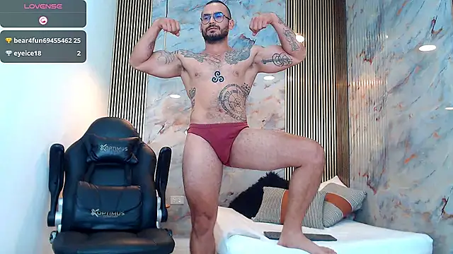 Snapshot of hanz_col chatting on December 30, 1:58 am hanz col online show from December 30, 1:58 am