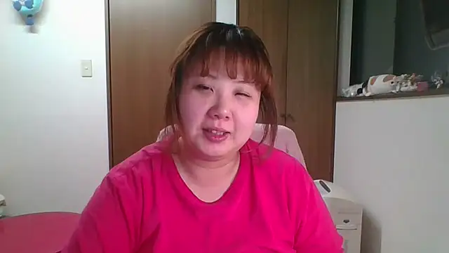 SAKU-RA-chan online show from March 28, 2:49 pm