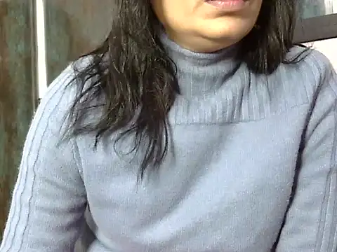 Snapshot of l_l_ish chatting on January 27, 4:41 am l l ish online show from January 27, 4:41 am