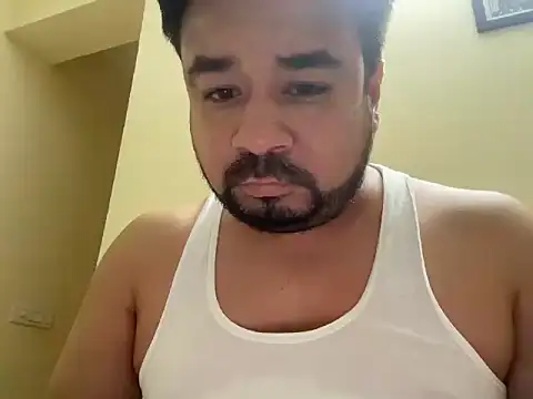 Snapshot of coolboy6566 chatting on November 8, 7:01 pm coolboy6566 online show from November 8, 7:01 pm