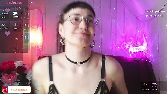 FoxRineHelen online show from April 20, 7:15 pm