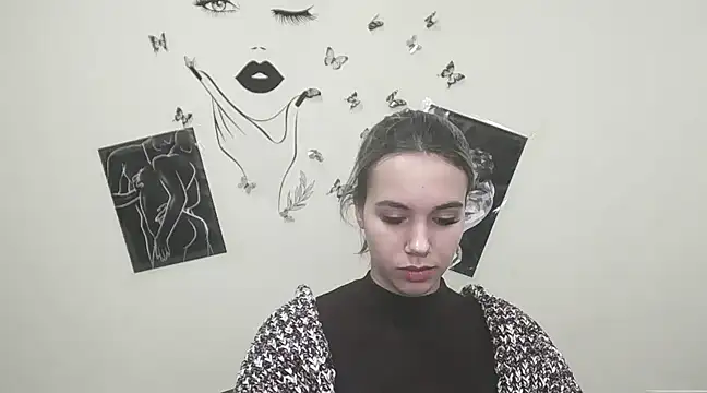 Snapshot of _StAcY chatting on December 15, 10:39 am StAcY online show from December 15, 10:39 am