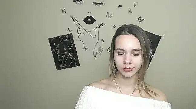 Snapshot of _StAcY chatting on February 19, 7:39 am StAcY online show from February 19, 7:39 am