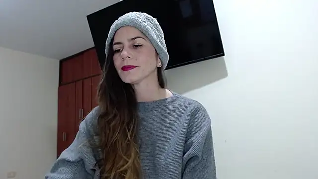 Snapshot of Hanny_24 chatting on March 3, 11:43 pm Hanny 24 online show from March 3, 11:43 pm