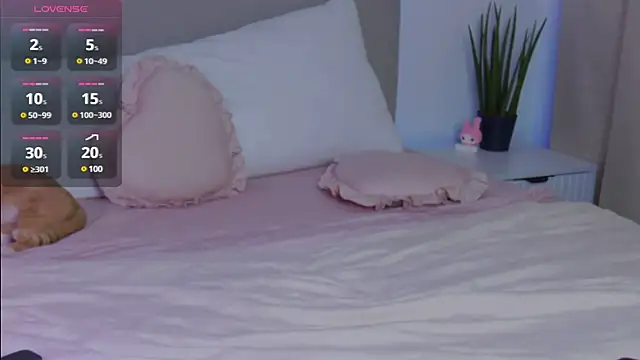 Snapshot of Lisa_Moones chatting on January 9, 8:11 pm Lisa Moones online show from January 9, 8:11 pm