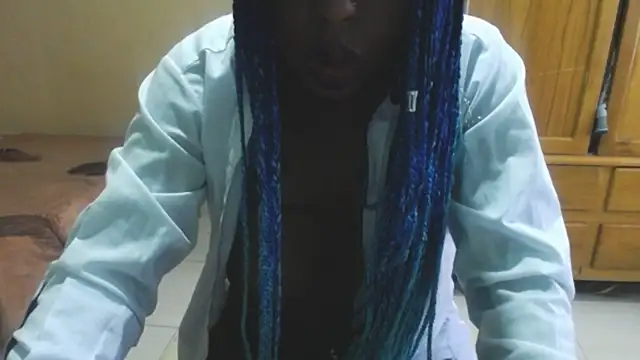  Zooee online show from January 30, 1:31 pm