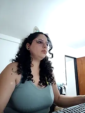 babyluna939 online show from April 8, 4:07 pm