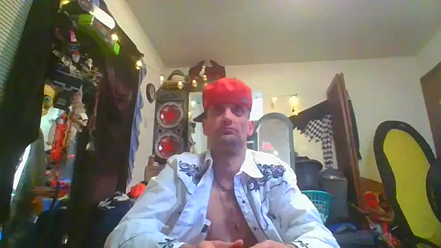 Snapshot of slinginbigD chatting on January 28, 5:32 am slinginbigD online show from January 28, 5:32 am