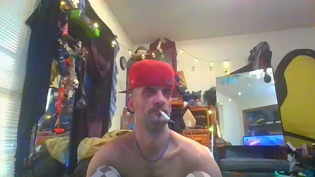 Snapshot of slinginbigD chatting on January 30, 6:32 pm slinginbigD online show from January 30, 6:32 pm